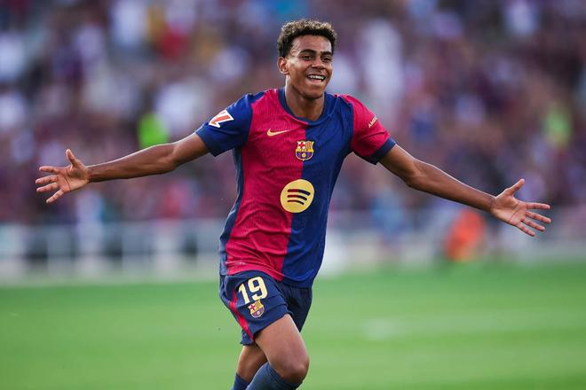 解析“比牌钱”：为什么有些局允许通过给钱来换取看牌权？（为何部分牌局允许付费看牌？“比牌钱”背后的规则与逻辑）